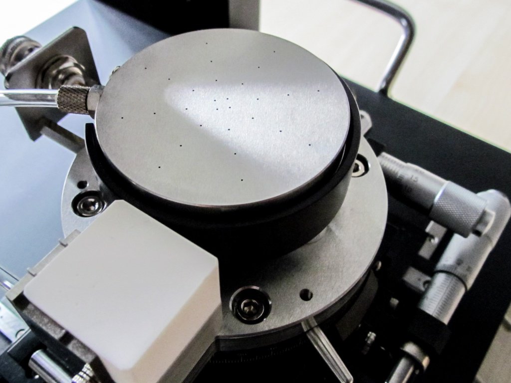 TS50_Triaxial chuck.jpg